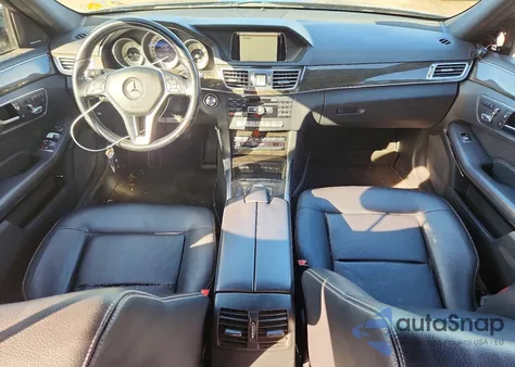 2014 Mercedes-Benz E 350 z USA, uszkodzony, nr VIN WDDHF5KB1EA792275